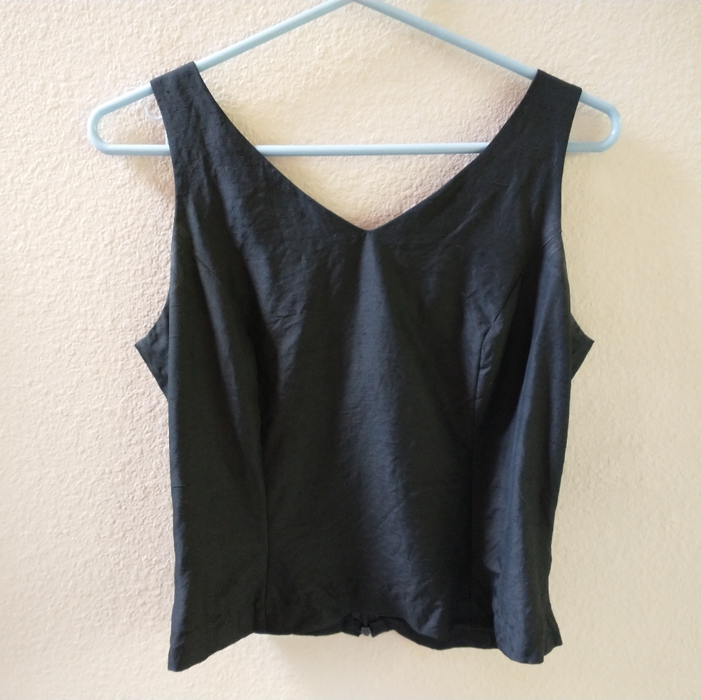 Jacqueline Ferrar silk black vest V neck